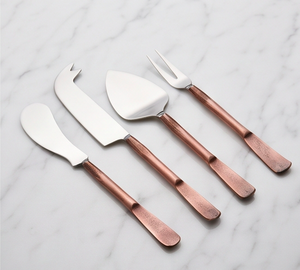 Ensemble de 4 couteaux à fromage en acier inoxydable faits à la main avec manche en cuivre, outils pour plateau à fromage et ustensiles de cuisine - Product Image 3