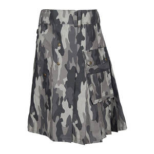 Kilt Escocés Moderno Color Gris Camuflaje para Hombre, Estilo Highlanders - Product Image 1