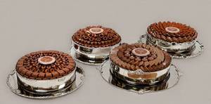 Plateau de service moderne en argent plaqué pour chocolats, plateau décoratif en métal pour bonbons, idéal pour centre de table de mariage, présentoir à sucreries - Product Image 6