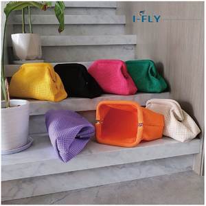 Stylish Lady's Daily Use Open Clutch <b>Makeup</b> Bag Customized Two-Color Striped Portable Storage Cosmetic <b>Cases</b> Made Polyester - Product Image 4