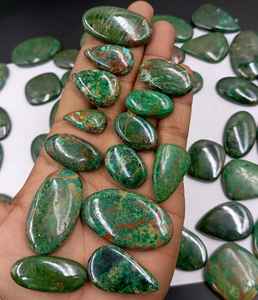 Lote al por mayor de cabujones de crisocola natural en forma de pera, ovalados y triangulares |   Piedras Preciosas Sueltas Verdes de Rajasthan |   Fabricación de Joyas ARTS JEWELS - Product Image 5
