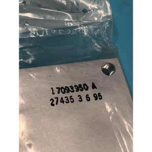 Eaton 17093950 Plaque d'obturation E-Shower Assy - Équipements et pièces semi-conductrices de renommée mondiale - Product Image 4
