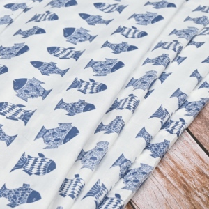 Tela de Algodón de Peso Medio, Ecológica, con Estampado Floral Blanco y Azul, Estilo Kalamkari, para Prendas de Vestir y Decoración del Hogar - Product Image 3
