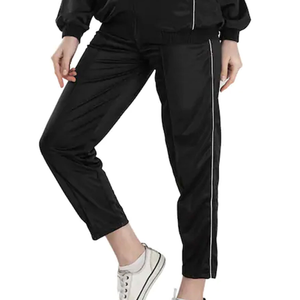 Conjunto de Sudadera Corta y Pantalones Ajustados para Mujer, Ropa Casual de Dos Piezas, Tejido Suave, Atuendo Diario para la Calle - Product Image 5