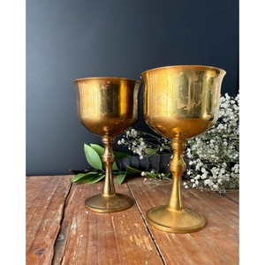 Copas de Vino Redondas de Latón Vintage Hechas a Mano con Grabado, 500-1000 ml, para Uso Decorativo en Bodas, 2 Piezas - Product Image 6