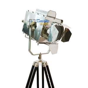 Lampe de sol trépied réglable industriel nautique Vintage fait à la main décor à la maison lampe de projecteur pour bureau et photographie prix en vrac - Product Image 2