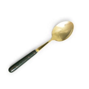 Ensemble de cuillères en métal écologique de qualité antique 100% pour la maison, hôtel ou restaurant, vente en gros de produits de vente chaude - Product Image 1