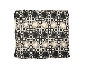 Tissu en dentelle chimique GPO de haute qualité, léger, entièrement brodé, noir ivoire, motif floral ajouré à 4 pétales, pour usage décontracté et mode - Product Image 4