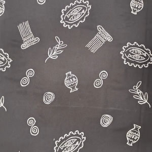 Tissu en rayonne léger de qualité supérieure, noir, brodé avec des motifs grecs blancs imprimés, pour robes et vêtements féminins - Product Image 1