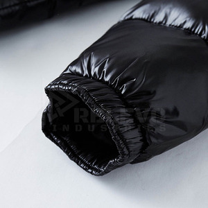 Chaqueta Acolchada con Capucha Personalizada, Chaqueta de Invierno Gruesa de Poliéster Resistente al Viento, Ropa Casual para Exteriores, Cierre de Cremallera, Corte Regular - Product Image 3