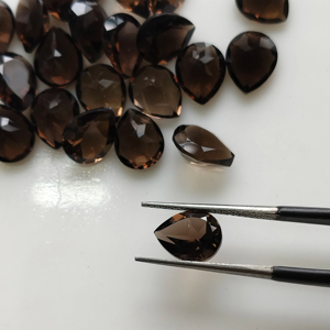 Cuarzo Ahumado Natural 10x8MM Corte Pera, Gema Suelta de la Mejor Calidad para la Fabricación de Joyas - Product Image 1