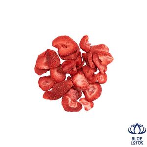 Disponible : Fraises lyophilisées écologiques et durables, tranches de fruits entiers, collation de haute qualité pour céréales et pâtisseries, vente en gros - Product Image 1