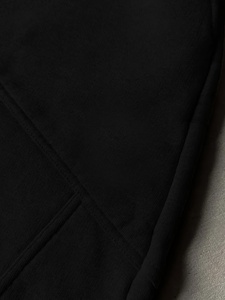 Pantalon de survêtement noir pour homme, taille élastique, cordon de serrage, poches latérales, style décontracté, respirant, mi-lourd, tricoté, pour l'automne - Product Image 5