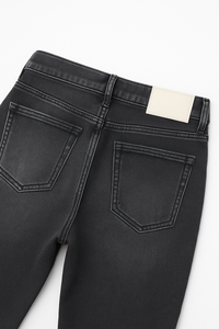 Fabricant OEM/ODM – Jean décontracté pour homme en denim 100 % coton noir, coupe droite ample, délavé à l'acide, style streetwear - Product Image 6