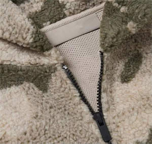 Conjunto de Sudadera con Capucha y Cordón Ajustable 2 en 1 de Sherpa para Invierno, a Prueba de Viento, Talla Grande, Traje Deportivo para Hombre para Caza con Bolsillo - Product Image 4