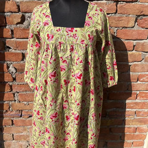 Robe Courte en Gaze de Coton Indien pour Femme, Imprimée à la Main, Longueur Midi, Broderie Florale, Motif Floral - Product Image 1