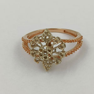 Anillo de Oro Sólido de Lujo con Diamantes, Nuevo Diseño, para Mujer, Joyería Fina, Anillo de Compromiso de Oro Real, Venta al Por Mayor OEM - Product Image 6