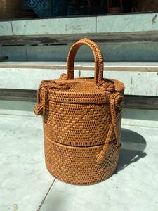 Sac à main en rotin de style indonésien, best-seller, en forme de baril, avec poignée ronde et fermeture à fermoir, pour femmes, usage quotidien - Product Image 2