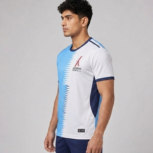 เสื้อฟุตบอลผู้ใหญ่แบบขายส่ง OEM ปี 2026 คุณภาพสูง พิมพ์ลายแบบ Sublimation แขนสั้น ออกแบบและพิมพ์ชื่อหมายเลขได้ตามต้องการ - Product Image 3