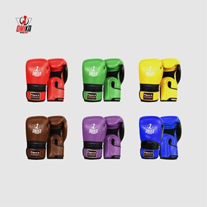 Guantes de Boxeo Profesionales Ligeros de Alta Calidad, Personalizados OEM/ODM, Transpirables, con Correa de Muñeca Ajustable, Dedos Completos, PU/PVC/Cuero - Product Image 4