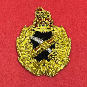 Badges brodés en tissu sergé de qualité supérieure, design personnalisé, mode, nouveaux arrivages 2025, prix de gros, patch brodé fait main - Product Image 4