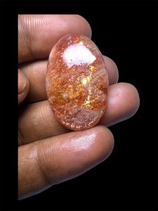 คริสตัลเลพิโดไลต์สีม่วงธรรมชาติจากสหรัฐอเมริกา รูปทรงอิสระ สำหรับตกแต่งและทำสมาธิ ขายส่ง - Product Image 3