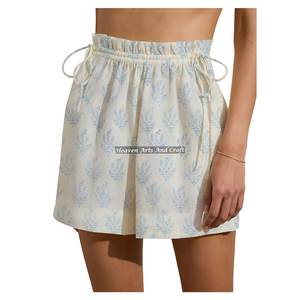 Shorts Deportivos de Algodón para Mujer, con Estampado Personalizado en Toda la Superficie, Cintura Corta, con Cordón Ajustable, para Fin de Semana - Product Image 4