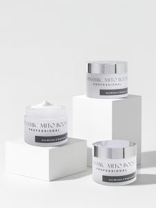 Crème visage naturelle supérieure avec peptides et éclaircissants pour un teint éclatant et une peau revitalisée - Product Image 3