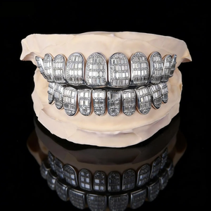 AMBER JEWELS Grillz dentaires en or massif 18K, ensemble complet, pierres naturelles taille brillant, sertissage en canal, style Hiphop, unisexe, pour usage quotidien - Product Image 1