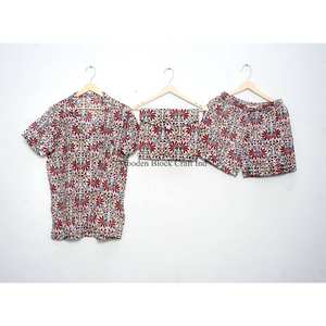 Conjunto de Pijama para Mujer Talla Grande, Transpirable, de Punto, Cintura Elástica, Manga Corta, Estampado, 100% Algodón, Ropa de Dormir para Verano - Product Image 1