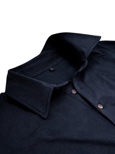 เสื้อโปโลแขนยาวผู้ชายใส่สบายสำหรับฤดูใบไม้ร่วง ผ้าเนื้อนุ่ม สีพื้นเรียบง่าย สั่งทำได้ ทรงปกติ สีน้ำเงินเข้ม - Product Image 5