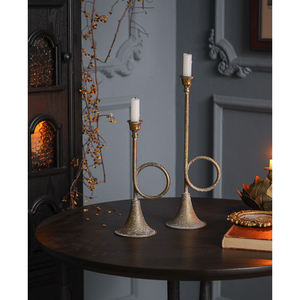 Élégant Porte-Bougie Vintage Créatif en Métal Moderne pour Décoration Romantique de la Maison et Centre de Table de Noël - Product Image 1
