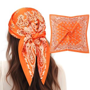 Foulard carré en satin pour femme, toucher soie, bandana pour cheveux, marque privée OEM - Product Image 1