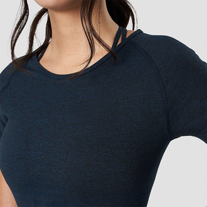 T-shirt crop top femme en coton 100% de qualité supérieure, logo personnalisé, facile à porter, respirant, uni. - Product Image 5