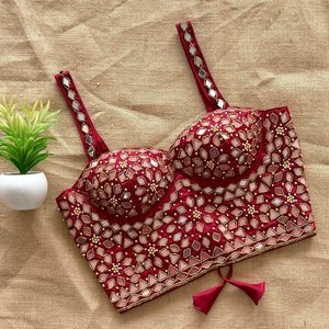 Blouse en soie douce style Bollywood avec broderie miroir artisanale originale et broderie miroir sur toute la surface, par Royal Export - Product Image 1