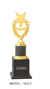 Trophée moderne en métal moulé sous pression avec finition chromée, forme ronde, design portable pour récompenses sportives, gravure personnalisée - Product Image 4