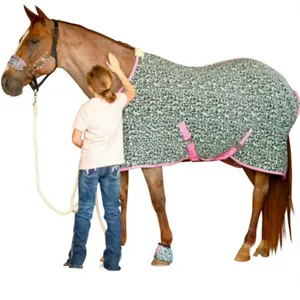 Couverture de cheval en polaire de coton imperméable de luxe, séchage rapide, respirante, anti-transpiration, pour l'équitation et l'usage en écurie - Product Image 1