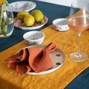 Serviettes en coton teintes à la main couleur rouille, linge de table rustique réutilisable pour mariages, fêtes, décoration de table, événements et usage domestique - Product Image 1