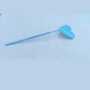 Spatule en plastique en forme de cœur pour cils, couleur bleue, accessoire de maquillage beauté, idéale pour le mélange et le jeu des cils, mérite le meilleur. - Product Image 1