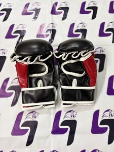 ถุงมือ MMA Fairtex สีดำ สำหรับมืออาชีพ หนังแท้ สำหรับฝึกซ้อมและต่อยมวยไทย แบบเปิดฝ่ามือ น้ำหนักเบา ปิดด้วยเชือกผูก ป้องกันรังสียูวี - Product Image 6
