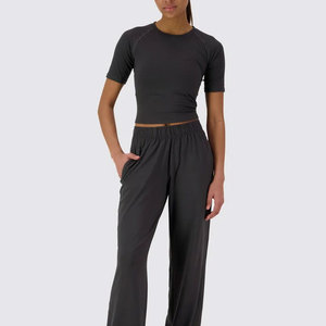Women Padded Exercise Gym Crop <b>Top</b> T-Shirt Best Selling Summer Fit Yoga Shirt Solid Color <b>Sweat</b> Wicking Sports T-Shirt - Product Image 4