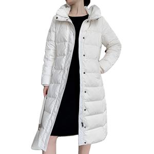 Chaqueta de Invierno Acolchada para Mujer Jaffico International de Alta Calidad, con Material de Spandex/Poliéster, Relleno de Plumón, Diseño Brillante y Acolchado - Product Image 1