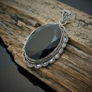 Pendentif en pierre précieuse onyx noir plaqué argent – Collier ovale – Bijou bohème, cadeau pour elle - Product Image 4