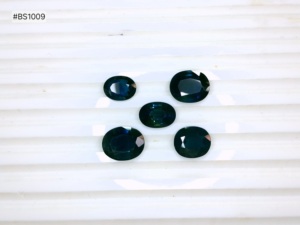 Zafiro Azul Africano Ovalado Calentado, Juego de 5 Piezas, 19.5ct, Gemas Sueltas Naturales con Tono Azul Intenso y Buena Claridad para Joyería Personalizada - Product Image 2