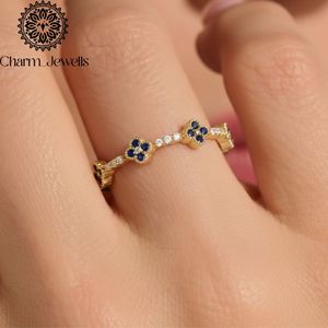 แหวนหมั้นเพชรโมอิสซาไนต์ทรงคุชชั่นชุบทองคำ 22k เงินสเตอร์ลิง Charm_Jewells ประดับเพชรแบบหนามเตย รับรองโดย IGI น้ำหนัก 3 กรัม สำหรับทั้งชายและหญิง - Product Image 3