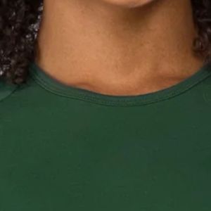 Camiseta Deportiva Ajustada de Algodón Verde Oscuro para Mujer, Camiseta de Gimnasio, Ropa Deportiva, Entrenamiento Atlético, Ejercicio, Deporte, Manga Corta - Product Image 5