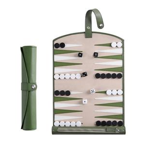 Vente en gros : Jeu de société portable en cuir PU personnalisé, échecs et backgammon, idéal pour les voyages en famille - Product Image 1