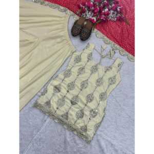 Conjunto de Traje Beige Indio y Pakistaní ND Fancy con Bordado y Lentejuelas, Talla L - Product Image 5