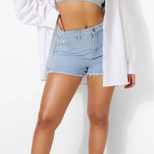 Material de Alta Calidad con Acabado Suave para Uso Regular en Exteriores, Fácil de Poner, Shorts Mia para Mujer - Product Image 4