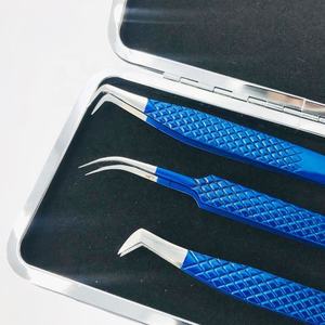 Pince à épiler professionnelle en acier inoxydable noir massif avec logo personnalisé, poignée diamantée durable pour extensions de cils, couleur durable - Product Image 6